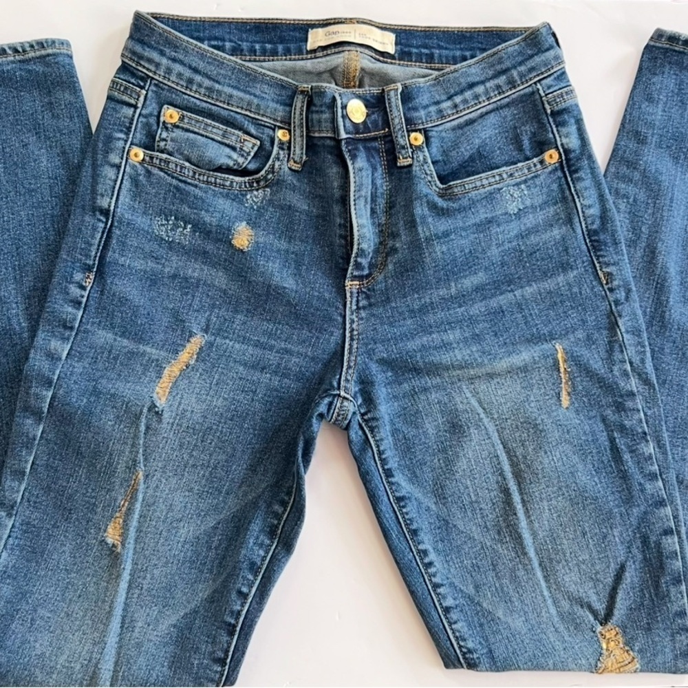 GAP Gold Distressed True Skinny Jeans size 26R